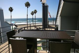 Pacifica Strand Unit 15 - Oceanside - 8
