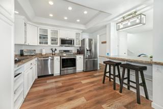 Pacifica Strand Unit 15 - Oceanside - 5