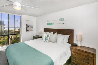 E208 - Ocean Overlook - Oceanside - 6