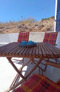 House with view - Livadi - 3