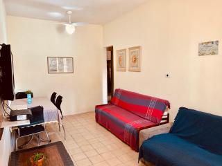 Casa Amarela - Praia Grande - 1