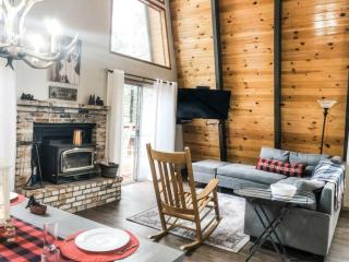 3 bdrm summer Chalet with AC & Pool Access - Arnold - 4