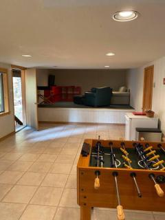 Gorgeous cabin in BLS with EV Chgr, Pool Access and Gameroom - Arnold - 3