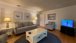 PELICAN HOUSE home - Jekyll Island - 1