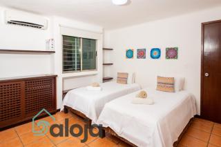 Apartamento amplio en zona ideal a 5min de WALLMART - Cancún - 2