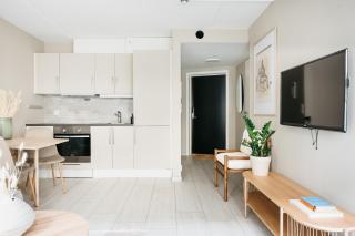 Stay Urban - Scandinavian Comfort with French Balcony - Bergen - 1