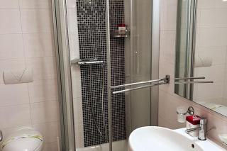 Casino Loft, central Mamaia, superhost favorite! - 5