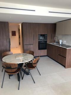 Appartement Rottaro luxueux 2 ch 2 sdb face à la mer - 2