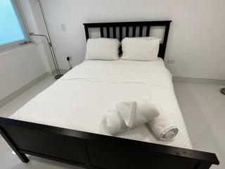 Majestic 2-Bedroom Beachside Suite - San Juan - 3
