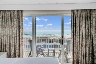 Montreal Beach Resort - Cape May - 5