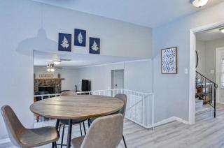 Large Seminole Luxury Pool Home 3mi to Beach - Seminole - 4