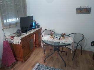 ZEHAVI Guest House - Lahavot HaBashan - 8