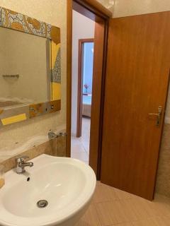 Seaview Apartment in Himare - Himarë - 6