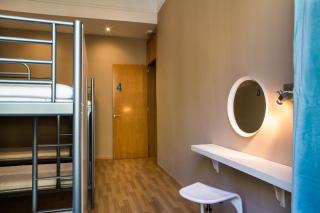 Born Barcelona Hostel - Barcelona - 8