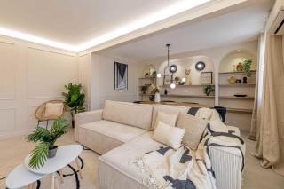 Beautiful Haussmannian apartment - South Balcony - Cannes - 0