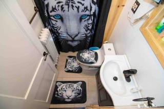 Lovely 1 bedroom rental unit that sleeps 4 adults - 2