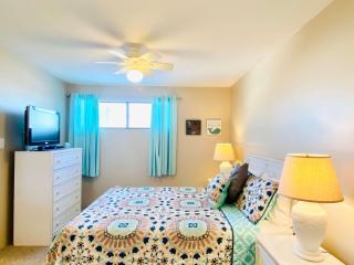 Sugar Beach 331 by ALBVR - Beautifully upgraded top floor condo with indirect beach view - 1