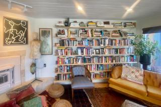 Bootlegger's Bohemian Loft - Anchorage - 7