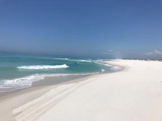 CASAS DUPLEX 2 QUARTOS na beira da praia de Figueira - Arraial do Cabo - RJ - Máx 5 hóspedes com 2 suítes, ou Máx 7 Hóspedes com sala de TV e churrasqueira - NÃO FORNECEMOS ROUPA DE CAMA E TOALHAS! - Arraial do Cabo - 1