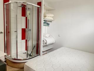 Appartement Central avec Terrasse Privative, Ascenseur, et Proche Plage - FR-1-361-353 - Granville - 5