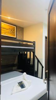 A&E Apartelle - 7