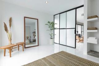 Chic 4BR Villa Kenza Canggu by Orivista - 1