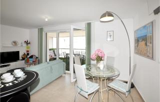 Cozy Apartment In Canet En Roussillon - 6