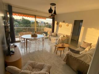 Appartement Juan-Les-Pins, 4 pieces, 80m2, Residence Luxe Piscine Tennis - Antibes - 4