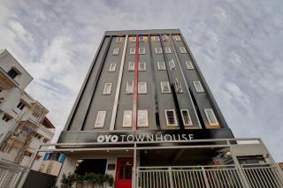 Townhouse Siri Residency - Bangalore - 9
