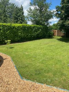 The Chestnuts Pod with private garden. - 9