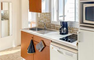 Awesome Home In La Faute Sur Mer - 6