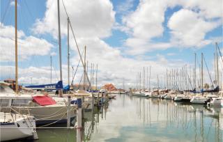 Cozy Apartment In Canet En Roussillon - Canet-en-Roussillon - 2