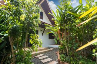Thai Style 2BR Villa Nikkie 2 in Rawai with Private Jacuzzi - Strand Nai Harn - 1