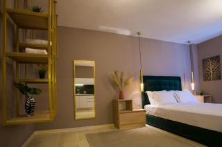 Marizas luxury suites #1 - 6