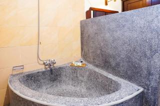 Taman Ayu Legian Hotel - Legian - 4