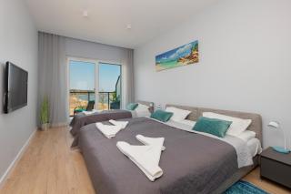 Wellness & SPA Resort Dziwnów Riverfront Apartments with Parking by Noclegi Renters - Dziwnów - 7