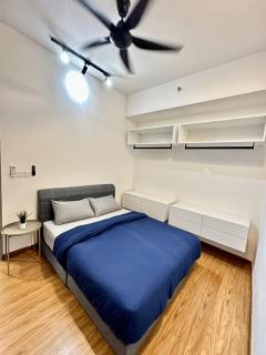 Beacon Executive Suites #Georgetown #InfinityPool #15 - 2