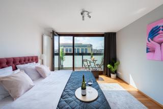 Apartment with 4 bedrooms - Prague - 1