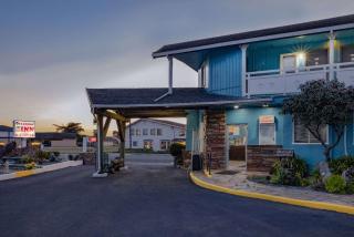 Oceanside Inn & Suites, a Days Inn by Wyndham - Fort Bragg - 7