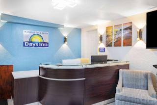 Oceanside Inn & Suites, a Days Inn by Wyndham - Fort Bragg - 6