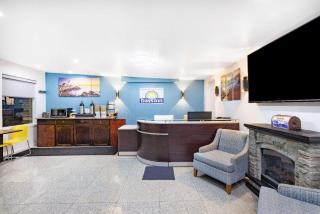 Oceanside Inn & Suites, a Days Inn by Wyndham - Fort Bragg - 5
