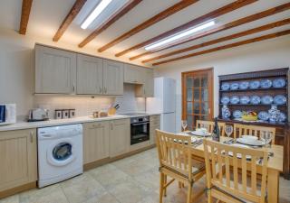 Ffermdy - Talybont - 5