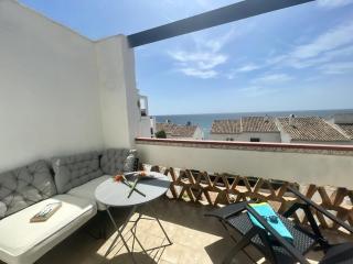 Dona Lola Lupita 1 bedroom duplex apartment with sea views between Fuengirola and Marbella - 9