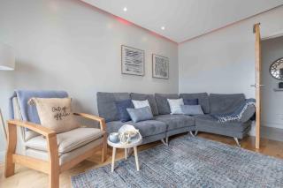 Harbour View Apartment - Fantastic Sea Views over Portrush Harbour - 1