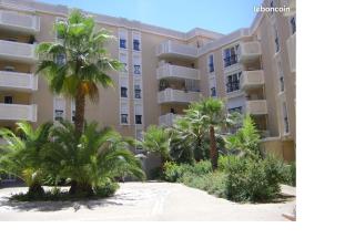 appartement T1 Hyères, calme, piscine, clim, WIFI, parking, centre ville - Hyères - 9