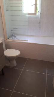 appartement T1 Hyères, calme, piscine, clim, WIFI, parking, centre ville - Hyères - 1