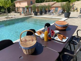 Dépendance cosy avec petit déjeuner entre Gordes et l'Isle sur la Sorgue - Lagnes - 9