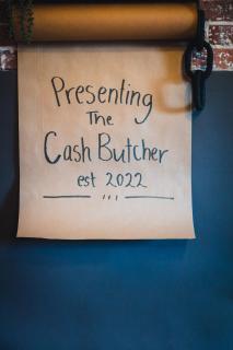 The Cash Butcher - Classy & Centrally Located - 8