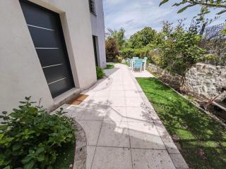 Maison neuve contemporaine parking - Nîmes - 8