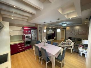 3 Bedroom Apartment - Tirana - 0